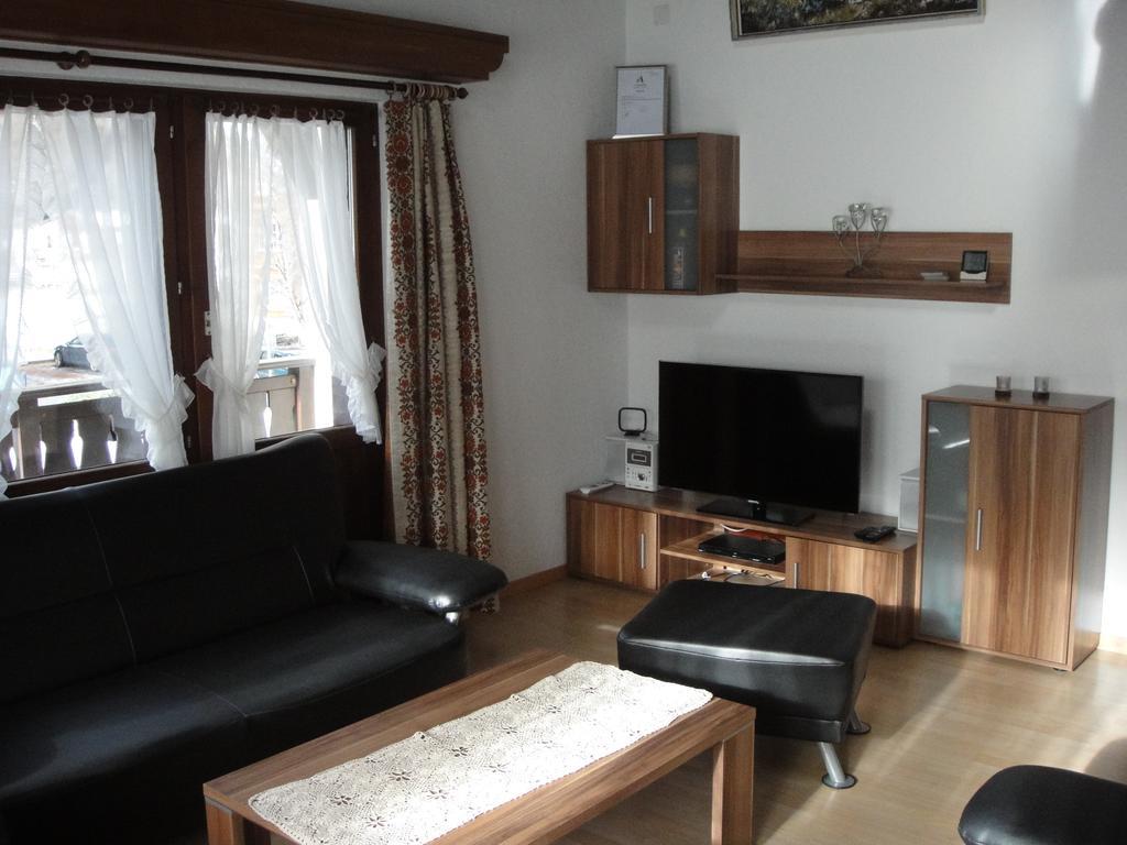 Chalet Sunstar Saas-Grund Camera foto